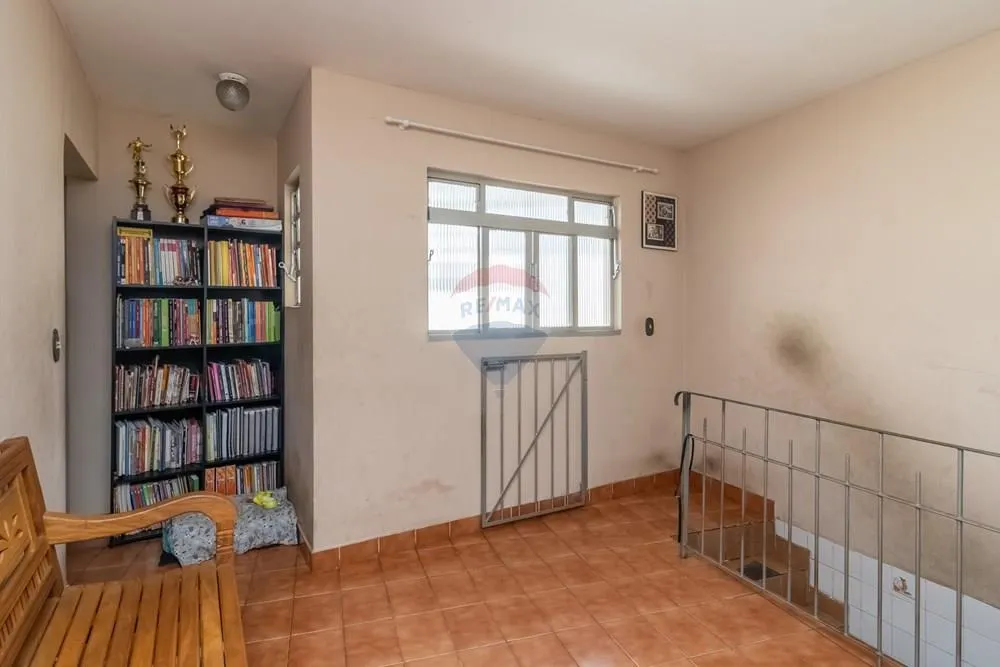 Sobrado, 5 quartos, 160 m² - Foto 2