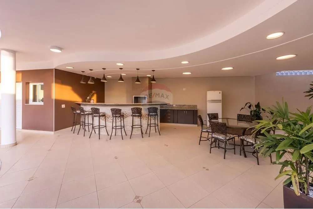 Sobrado, 3 quartos, 672 m² - Foto 2