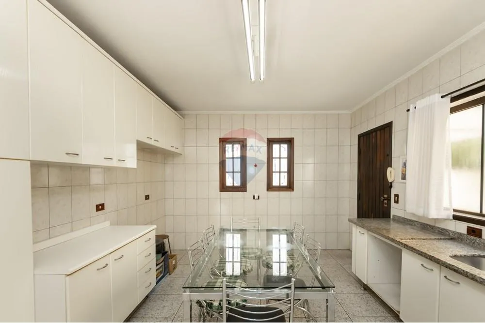 Casa, 5 quartos, 263 m² - Foto 4