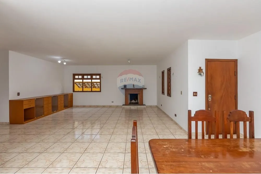 Casa, 4 quartos, 352 m² - Foto 4