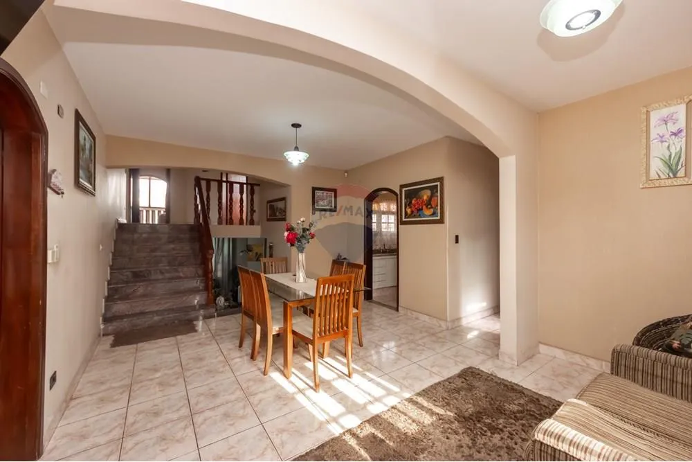 Sobrado, 3 quartos, 245 m² - Foto 6