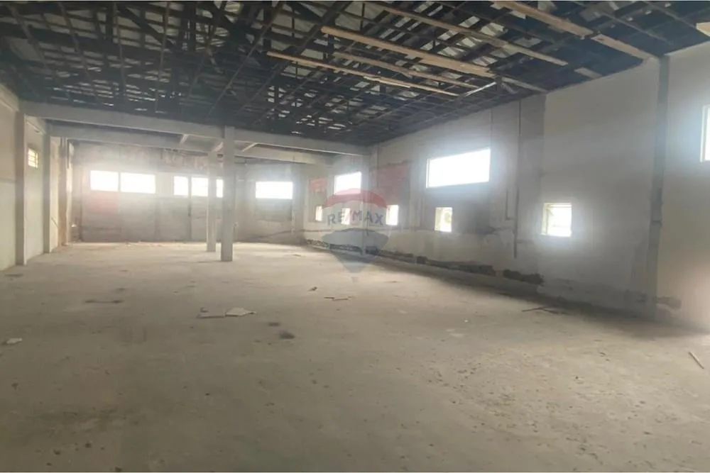 Loja-Salão, 600 m² - Foto 1