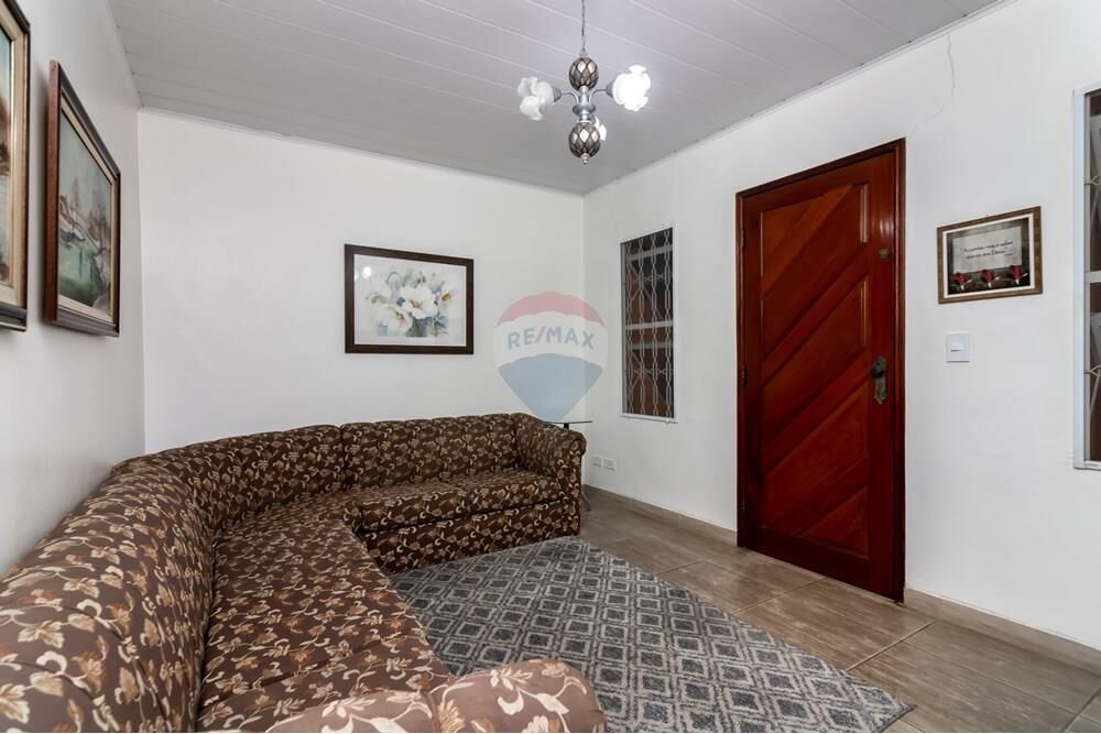 Casa à venda com 3 quartos, 199m² - Foto 1