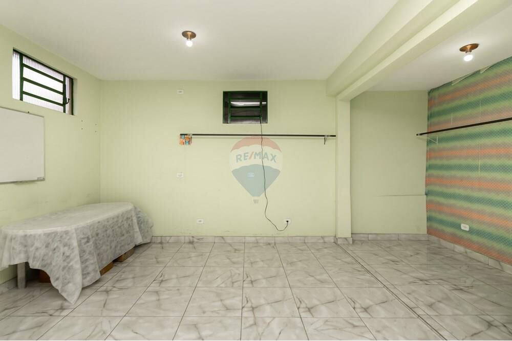 Casa à venda com 3 quartos, 199m² - Foto 7