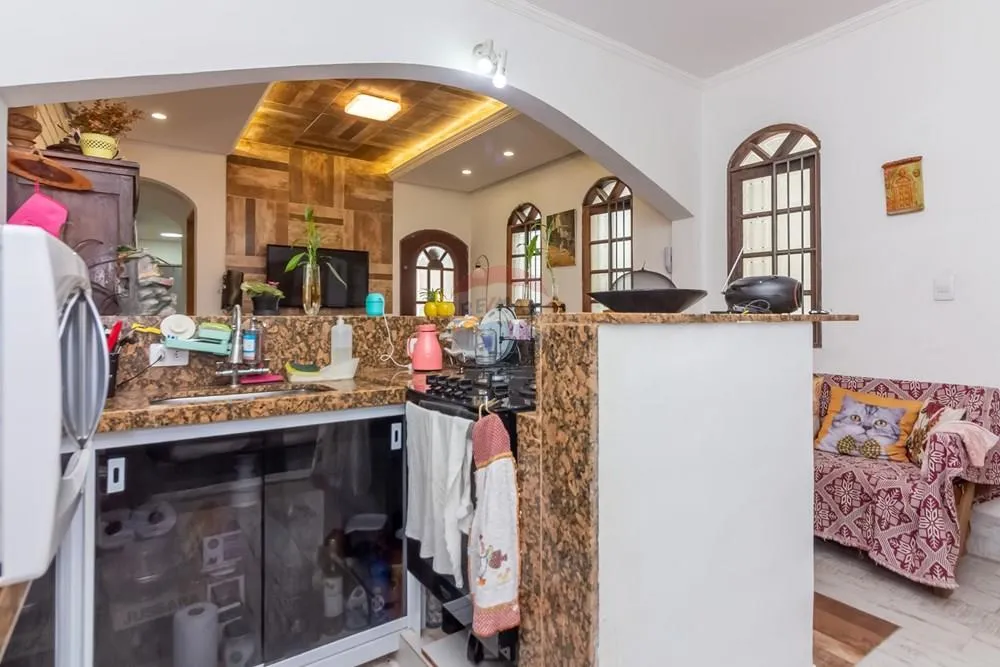 Sobrado, 5 quartos, 200 m² - Foto 4