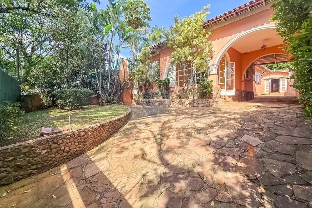 Casa, 4 quartos, 250 m² - Foto 2