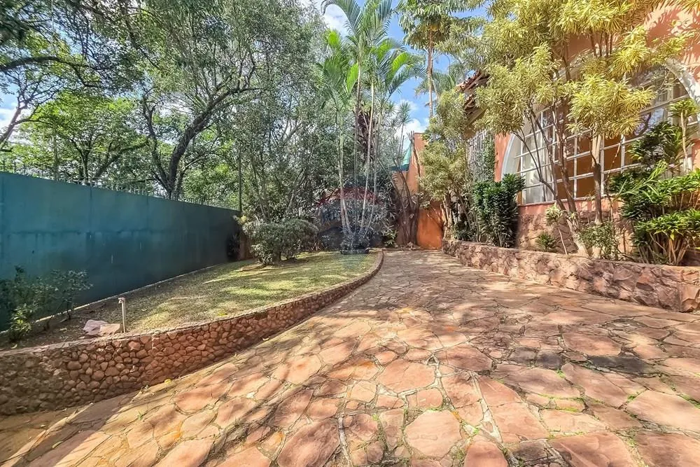 Casa, 4 quartos, 250 m² - Foto 4