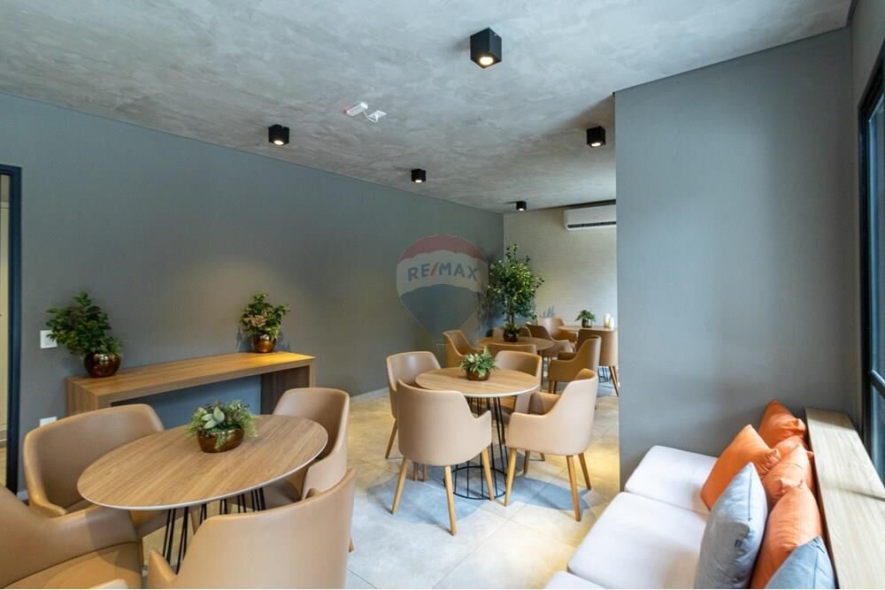 Apartamento à venda com 2 quartos, 61m² - Foto 10