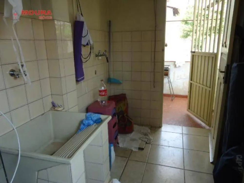 Casa, 3 quartos, 306 m² - Foto 1