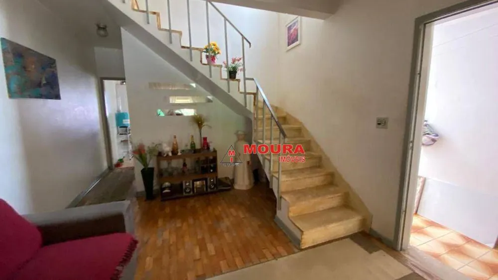 Sobrado, 3 quartos, 114 m² - Foto 2
