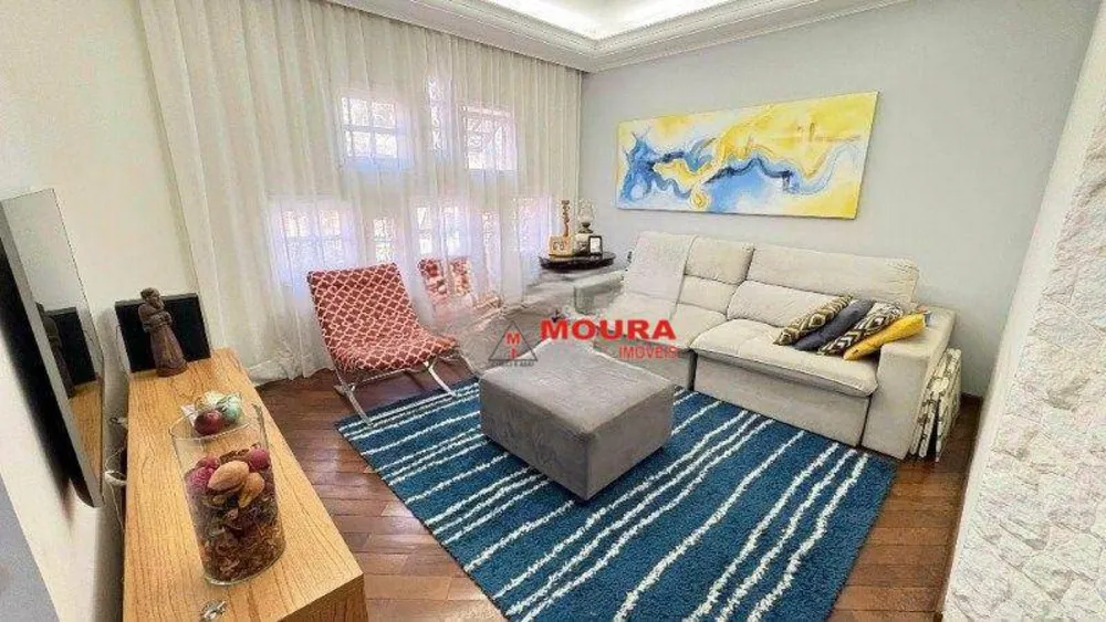 Sobrado, 4 quartos, 209 m² - Foto 1