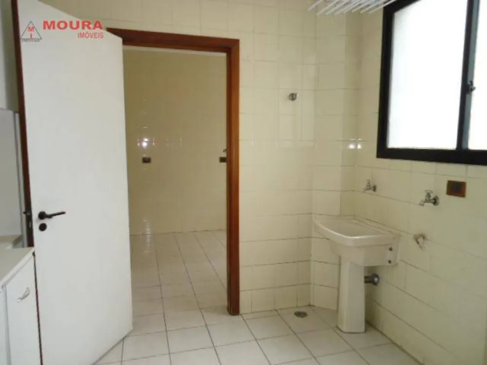 Apartamento, 3 quartos, 159 m² - Foto 2