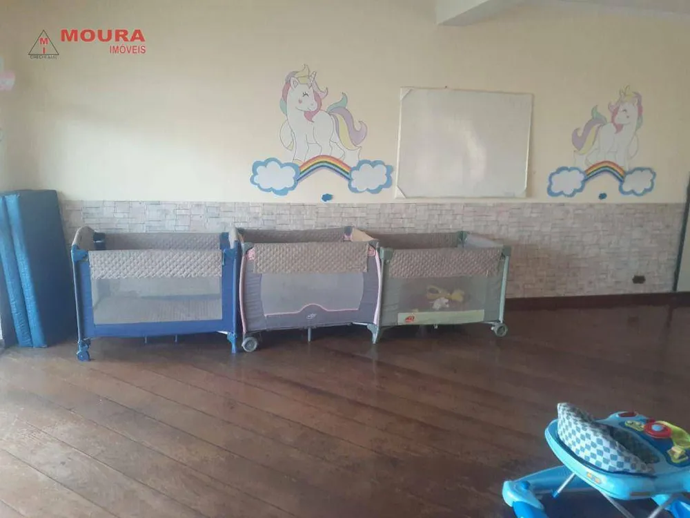 Casa, 3 quartos, 202 m² - Foto 7