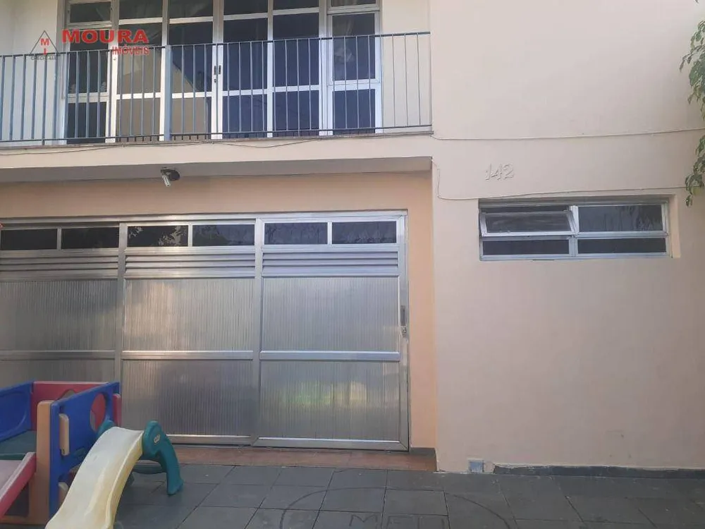 Casa, 3 quartos, 202 m² - Foto 1