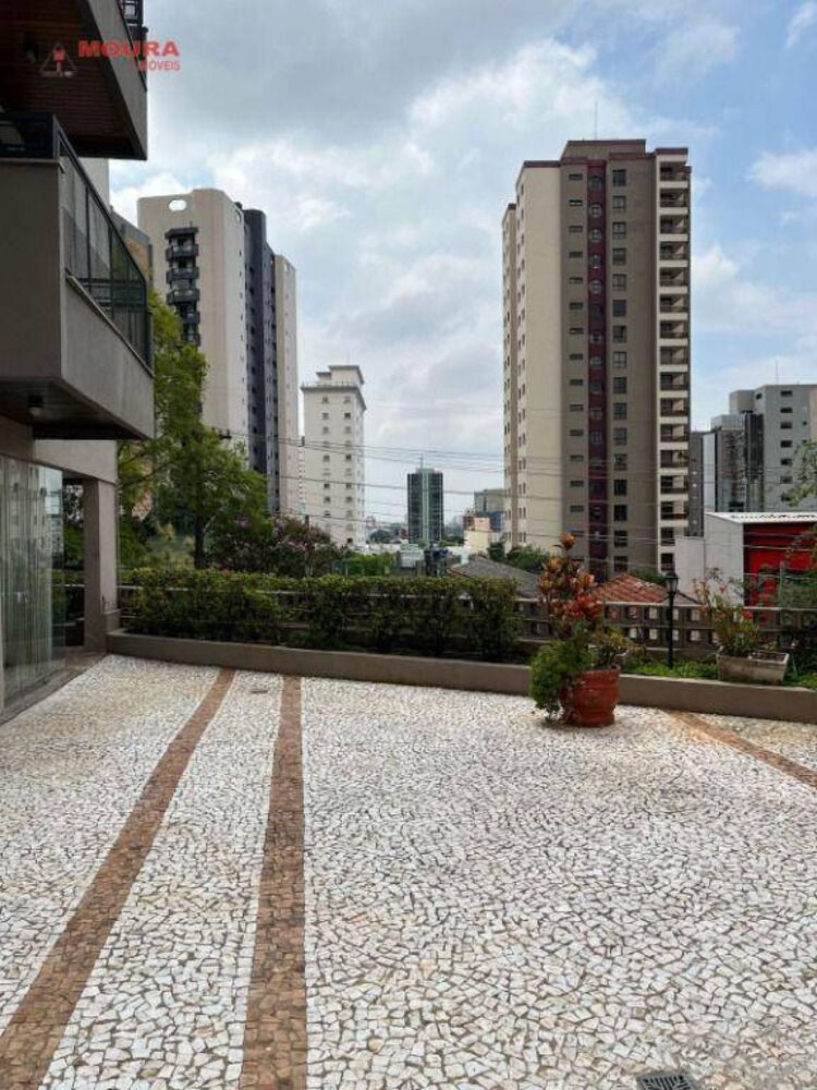 Apartamento à venda com 4 quartos, 240m² - Foto 11