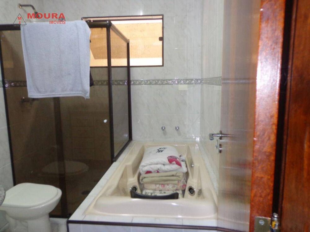 Casa, 5 quartos, 295 m² - Foto 13
