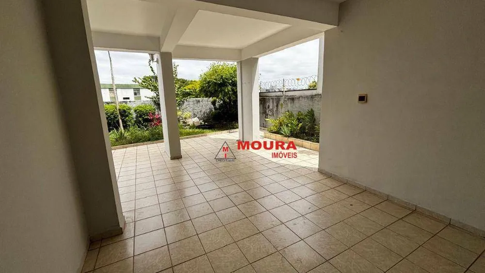 Casa, 3 quartos, 245 m² - Foto 8