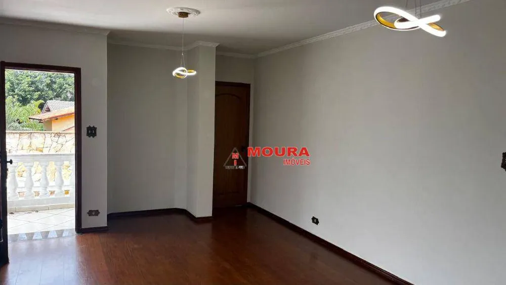 Casa, 3 quartos, 245 m² - Foto 16