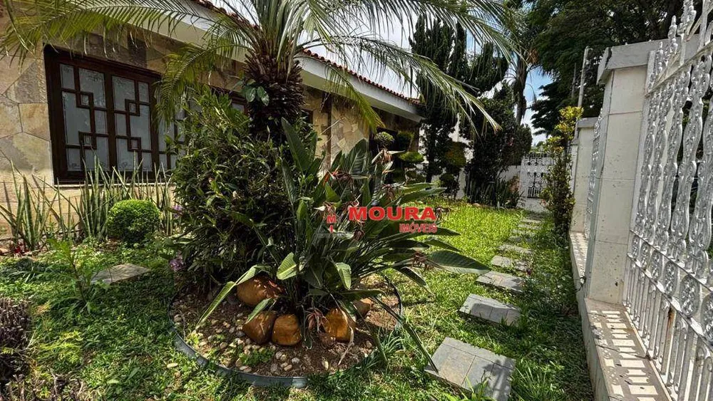 Casa, 3 quartos, 245 m² - Foto 6