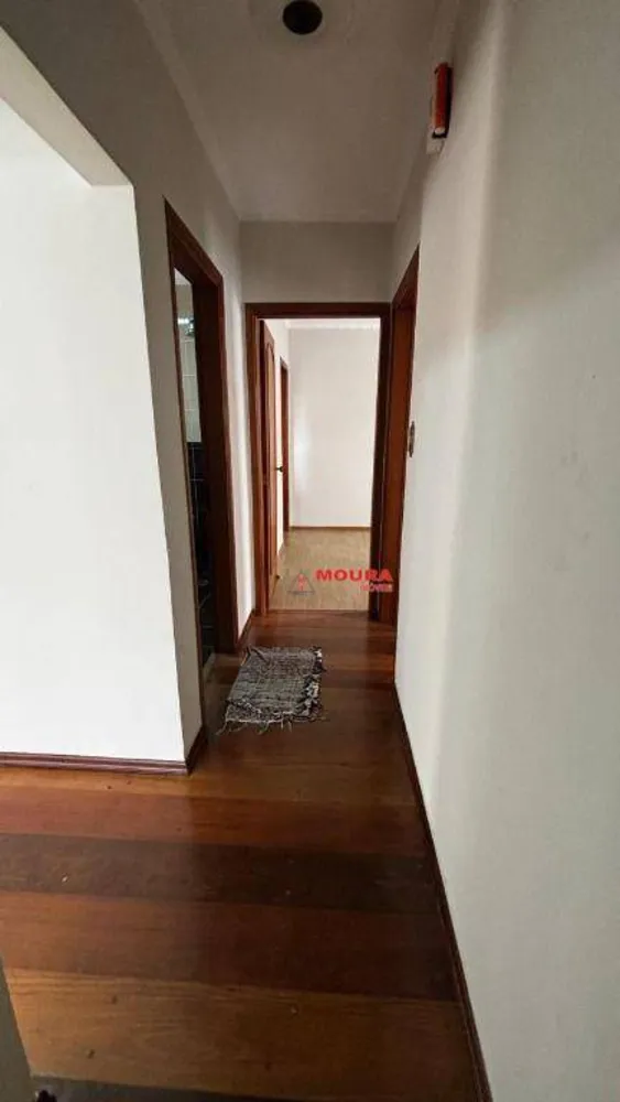 Casa, 3 quartos, 245 m² - Foto 2