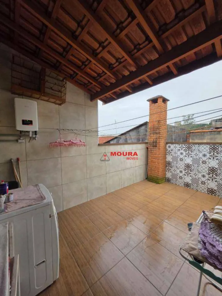 Sobrado, 3 quartos, 180 m² - Foto 2