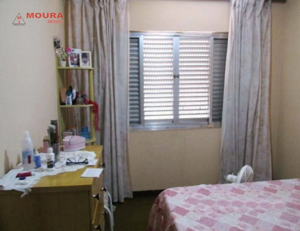 Casa, 5 quartos, 240 m² - Foto 1