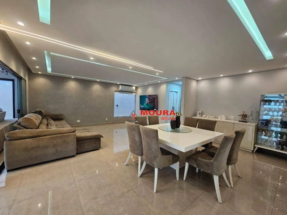 Casa, 3 quartos, 180 m² - Foto 11