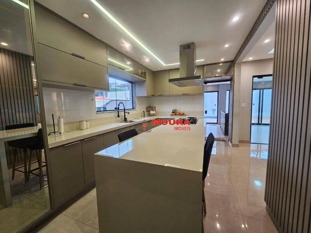 Casa, 3 quartos, 180 m² - Foto 12