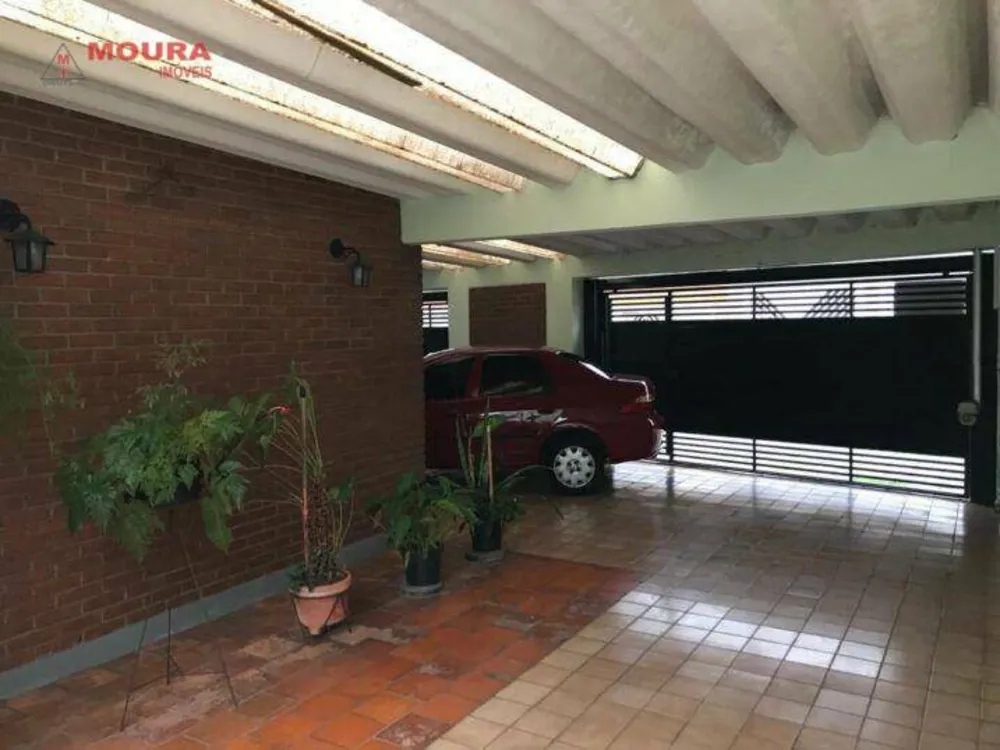 Casa, 4 quartos, 210 m² - Foto 1