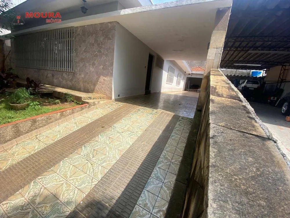 Casa, 2 quartos, 350 m² - Foto 2