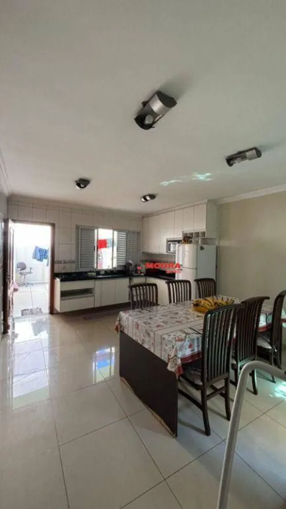 Sobrado, 3 quartos, 196 m² - Foto 4