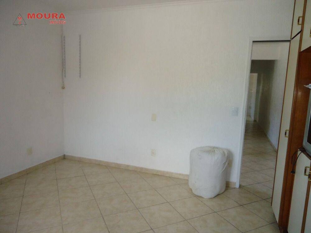 Casa para alugar com 2 quartos, 60m² - Foto 12