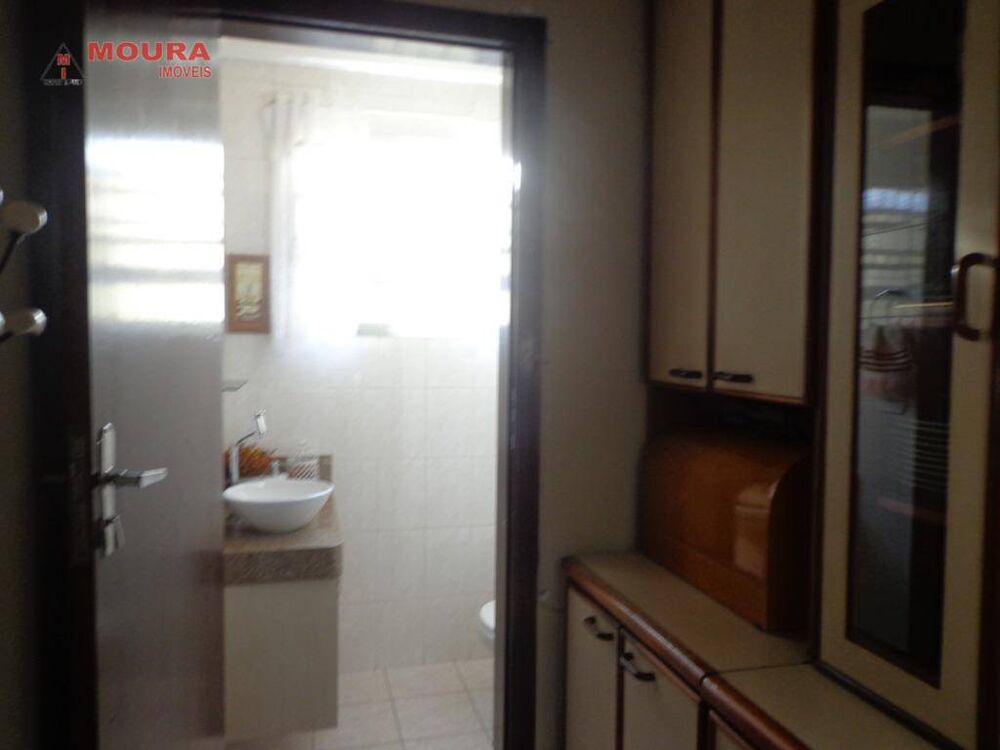 Sobrado, 3 quartos, 248 m² - Foto 4