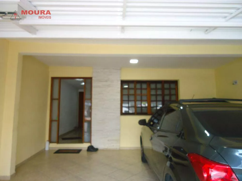 Sobrado à venda com 3 quartos, 184m² - Foto 2