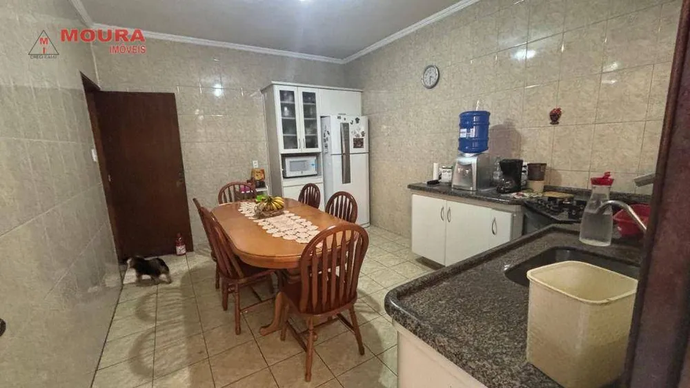Casa, 6 quartos, 210 m² - Foto 6