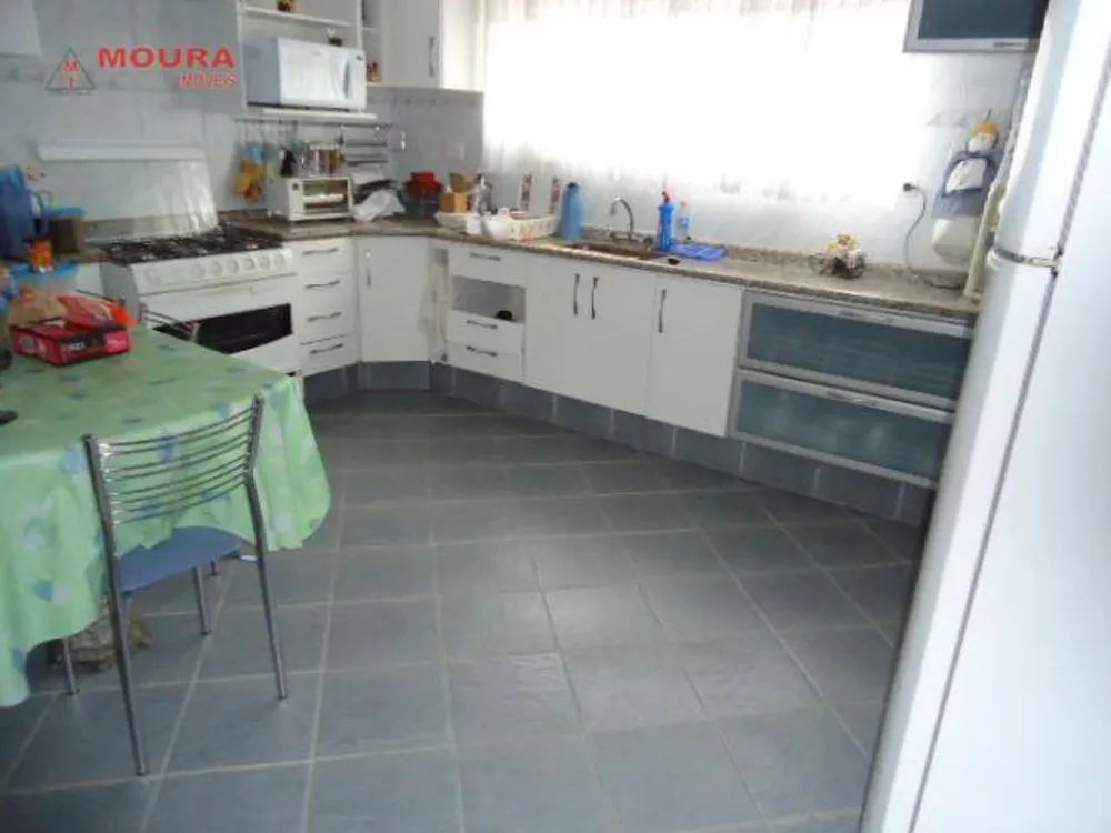 Sobrado, 3 quartos, 231 m² - Foto 2