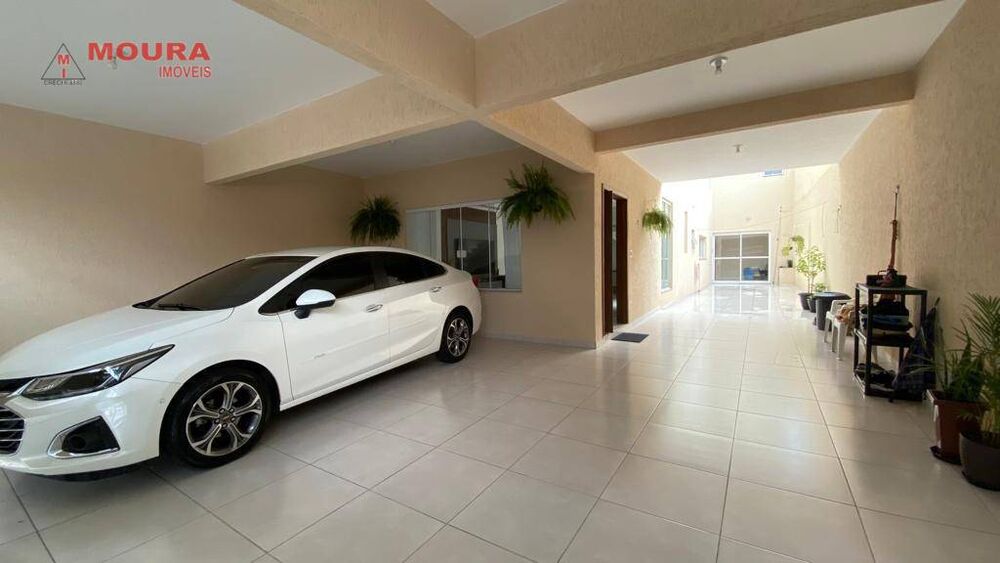 Sobrado, 4 quartos, 550 m² - Foto 1