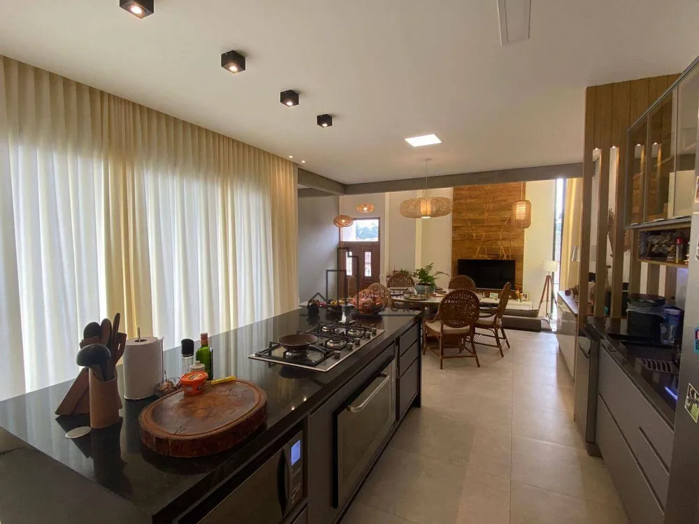 Casa, 3 quartos, 260 m² - Foto 2