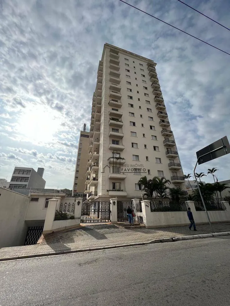 Apartamento, 4 quartos, 259 m² - Foto 2