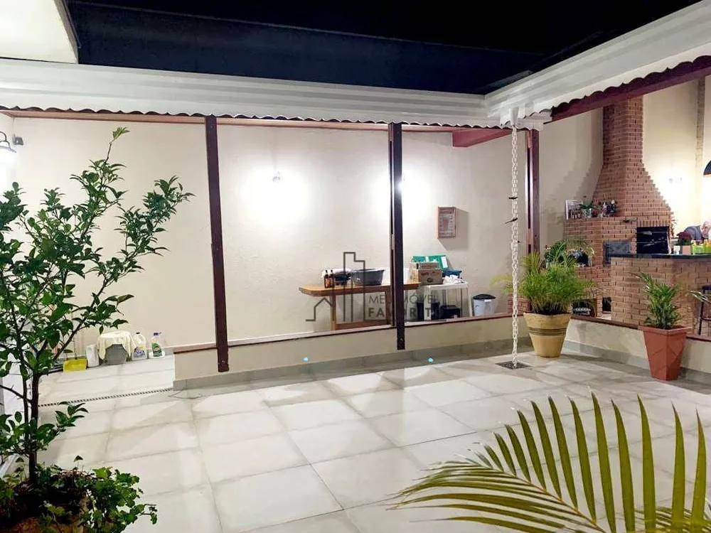 Casa, 3 quartos, 246 m² - Foto 2