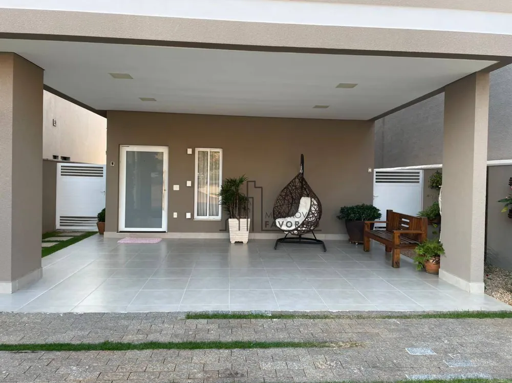 Casa, 3 quartos, 202 m² - Foto 1