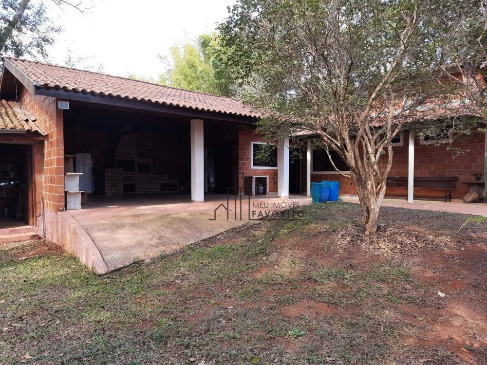 Chácara, 3 quartos, 1500 m² - Foto 1