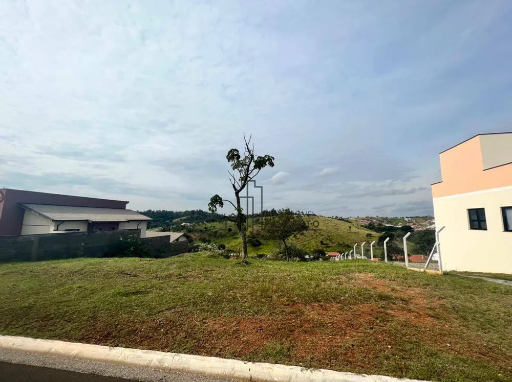 Loteamento e Condomínio, 1273 m² - Foto 1