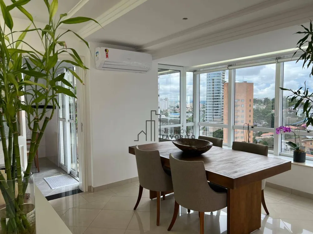 Apartamento, 3 quartos, 198 m² - Foto 1