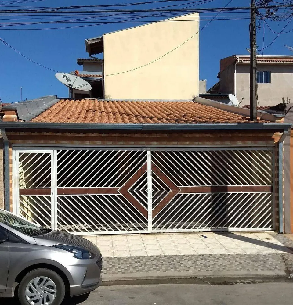 Casa, 3 quartos, 180 m² - Foto 1