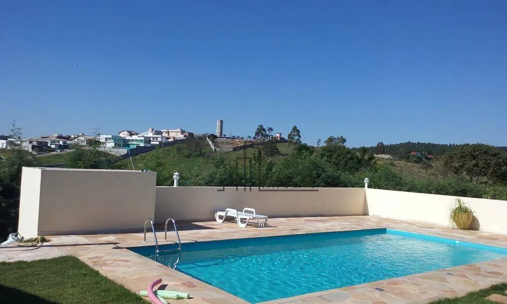 Chácara, 3 quartos, 1540 m² - Foto 1