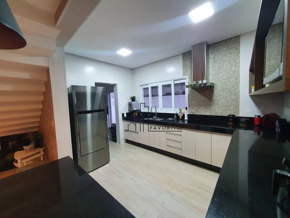 Casa, 4 quartos, 160 m² - Foto 2