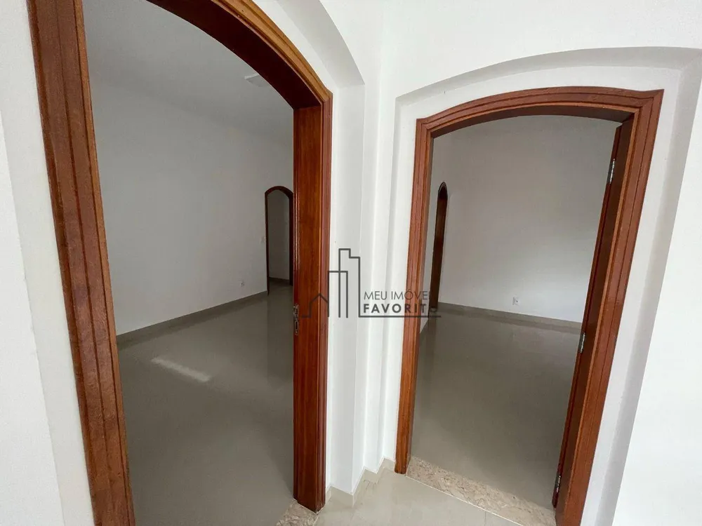 Casa, 3 quartos, 182 m² - Foto 2