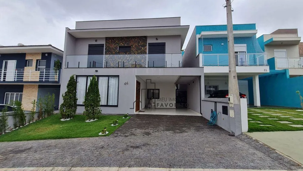 Casa, 5 quartos, 285 m² - Foto 1