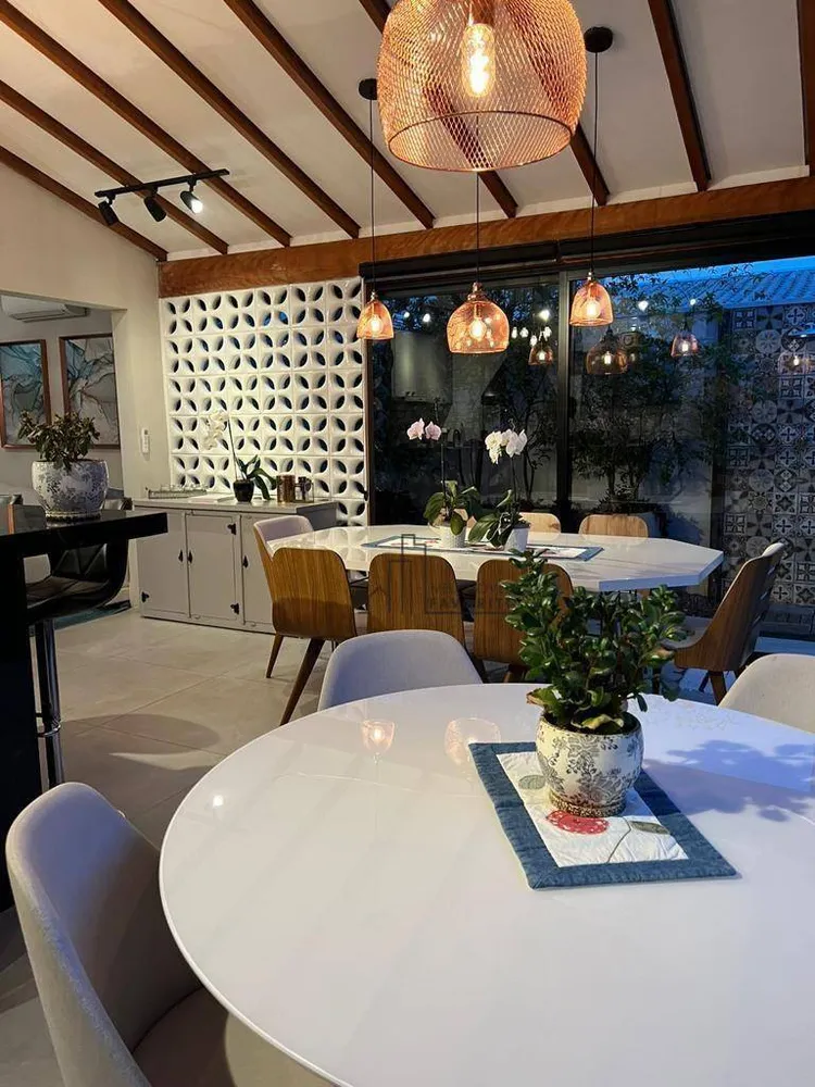 Casa, 3 quartos, 170 m² - Foto 1